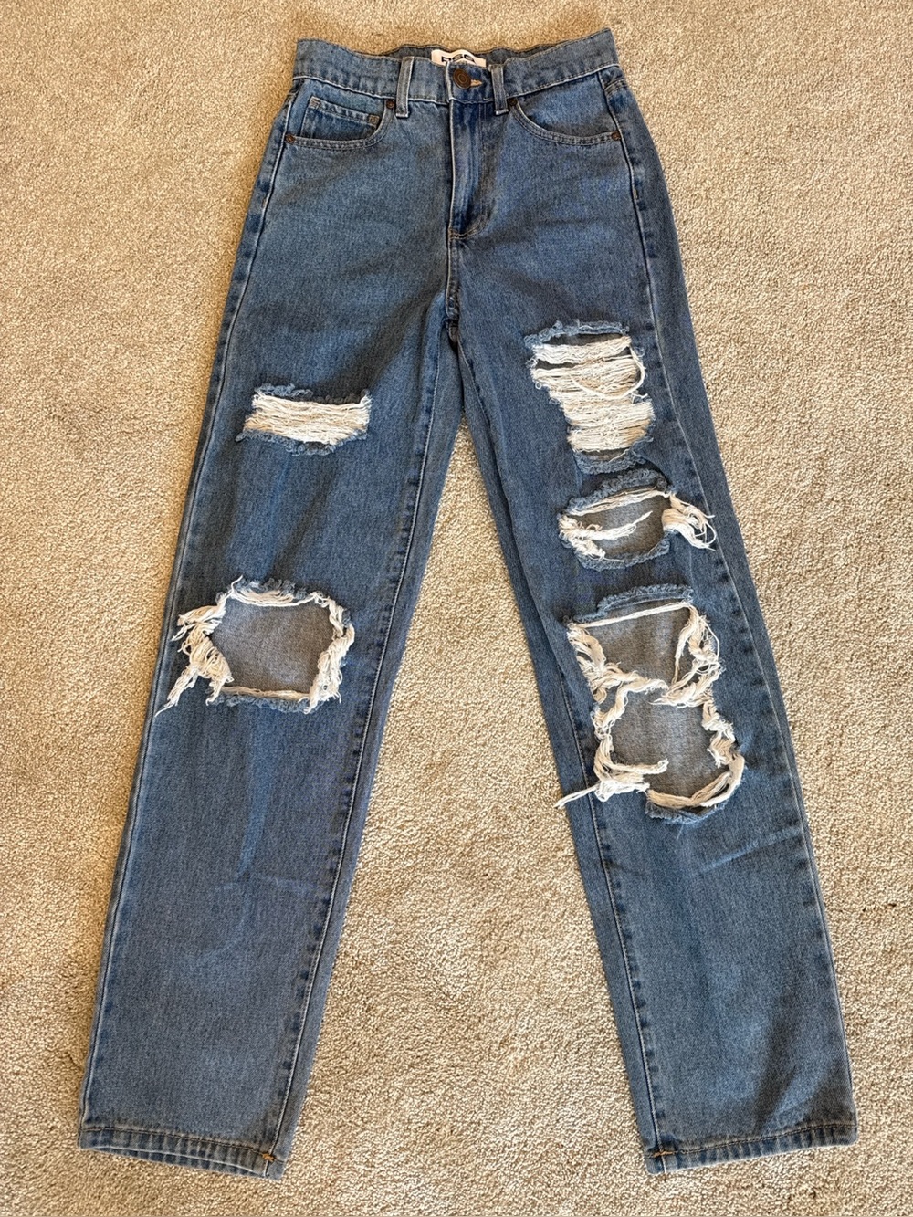 RSQ Baggy Ultra Distressed Jeans Size 24 Y2K Wide Leg Skate EUC